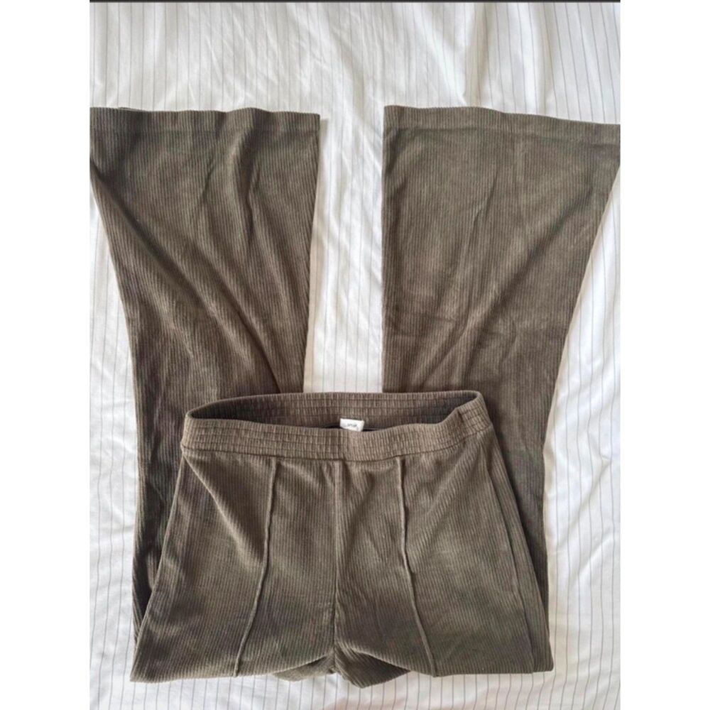Aerie Ribbed Corduroy Wide Leg Flare Lounge Pants - Size Medium